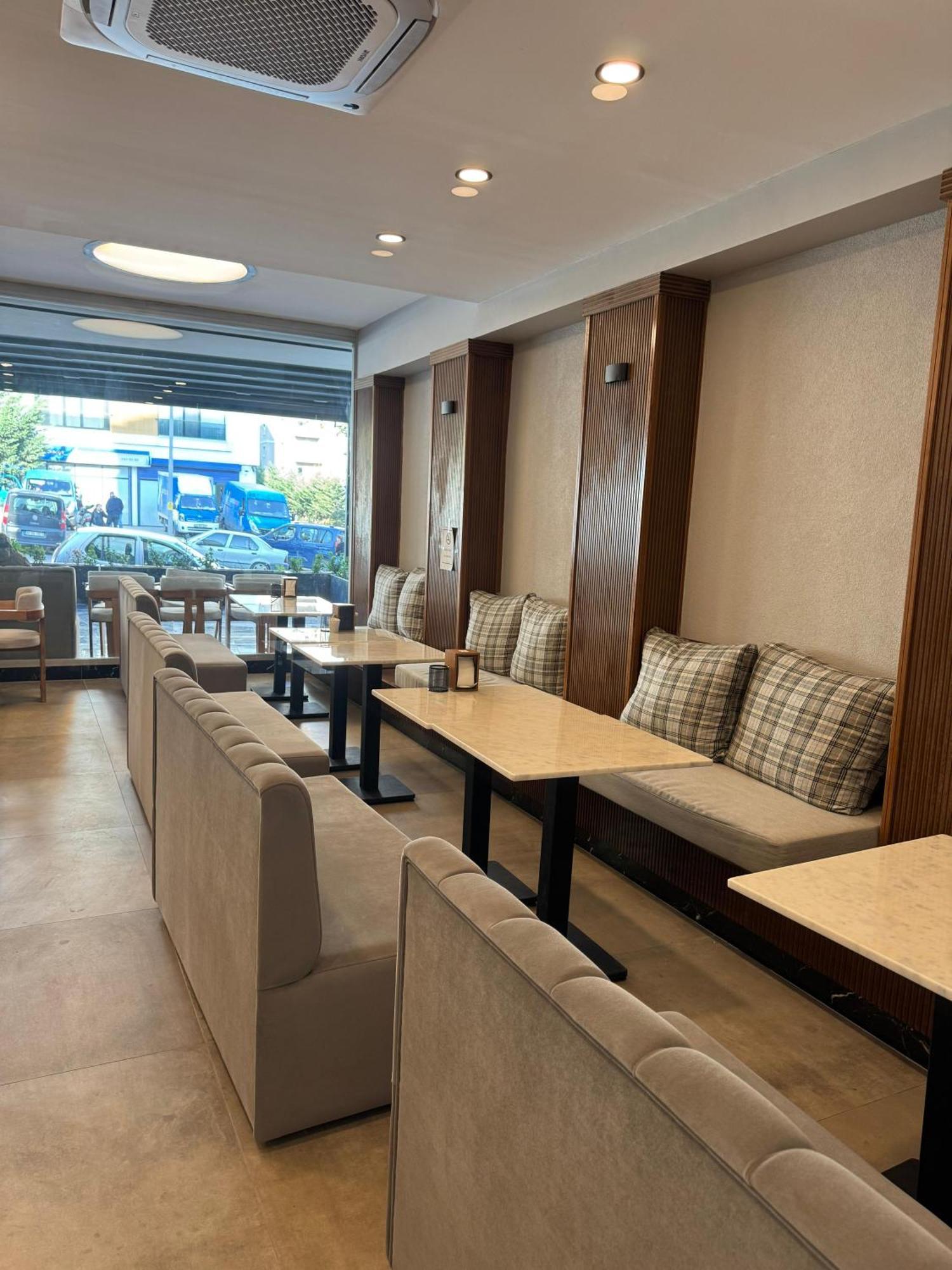 Istanblu Hotel Atasehir Istanbul Exterior foto