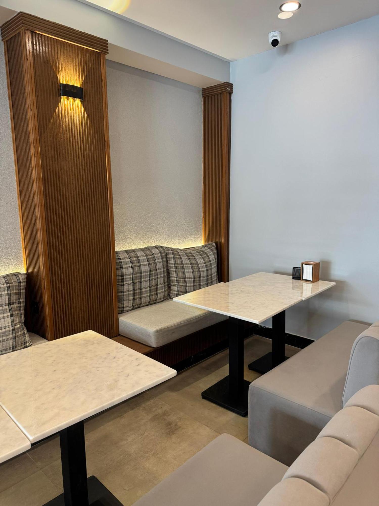 Istanblu Hotel Atasehir Istanbul Exterior foto