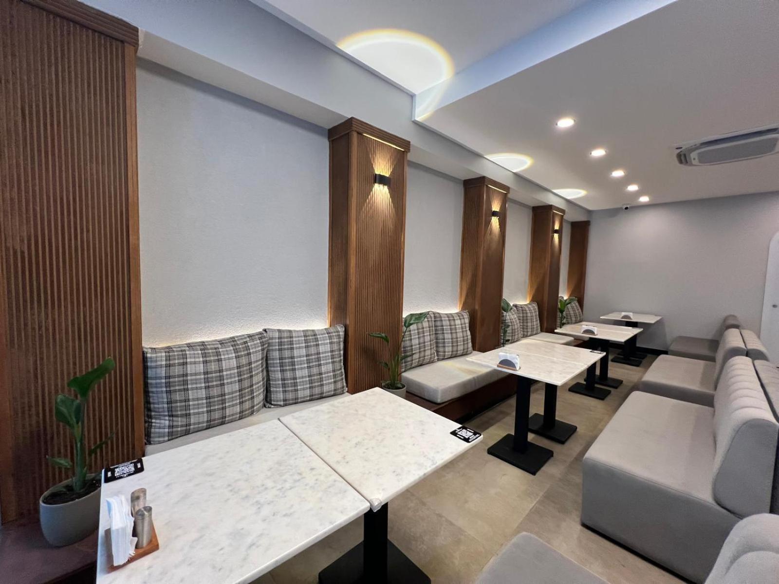 Istanblu Hotel Atasehir Istanbul Exterior foto